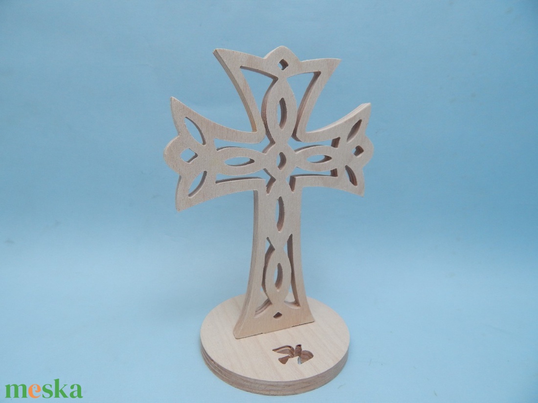 Fa kereszt gótikus mintával - otthon & életmód - vallás - kereszt - Meska.hu
