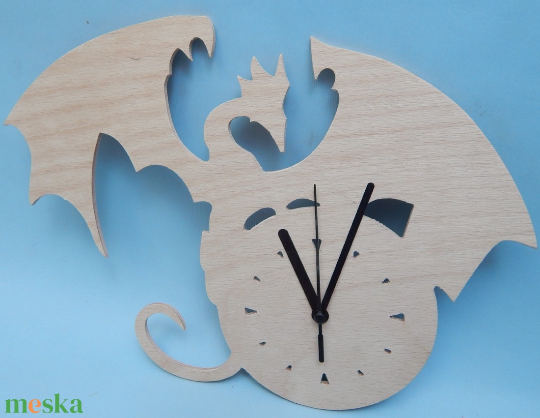 Fa sárkányos óra - otthon & életmód - dekoráció - fali és függő dekoráció - falióra & óra - Meska.hu