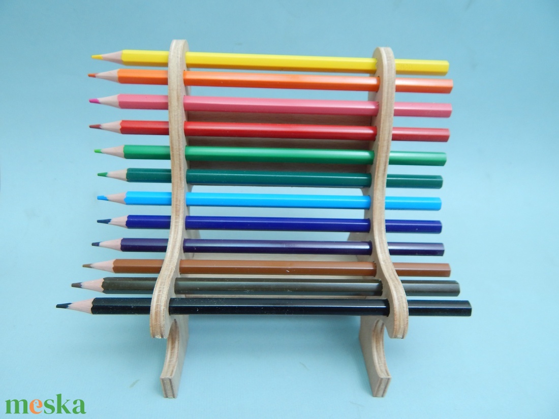 Fa színes ceruzatartó pad - otthon & életmód - papír, írószer - tolltartó & ceruzatekercs - Meska.hu