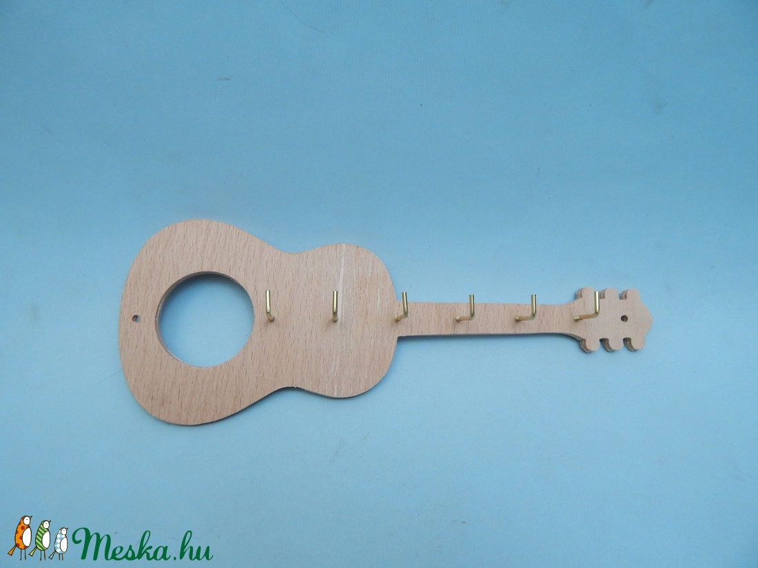 Fa fali gitár kulcstartó -  - Meska.hu