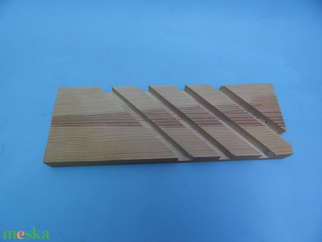 Fa névjegykártyatartó csíkos - otthon & életmód - dekoráció - asztal és polc dekoráció - asztaldísz - Meska.hu