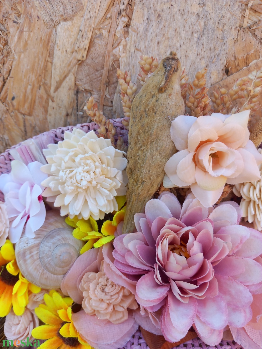 Virágzó kalap - otthon & életmód - dekoráció - ajtó- és ablak dekoráció - ablakdísz - Meska.hu