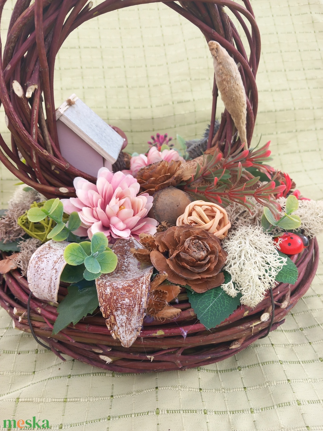 Vessző karikákból készült kosár  -  - Meska.hu