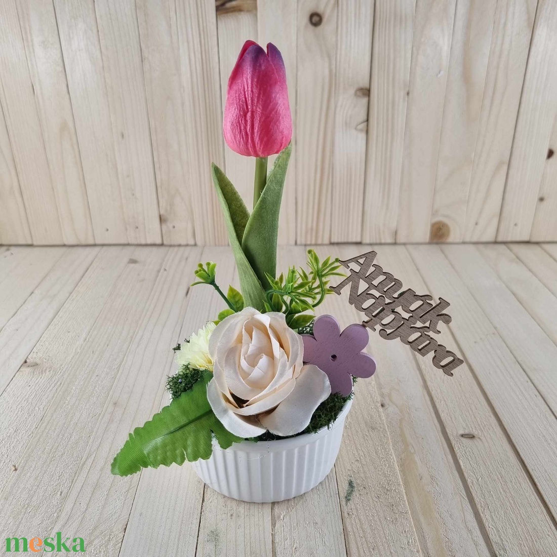 Anyák napi pink tulipános asztaldísz fehér kaspóban - otthon & életmód - dekoráció - asztal és polc dekoráció - asztaldísz - Meska.hu Anyák napi pink tulipános asztaldísz fehér kaspóban - otthon & életmód - dekoráció - asztal és polc dekoráció - asztaldísz - Meska.hu