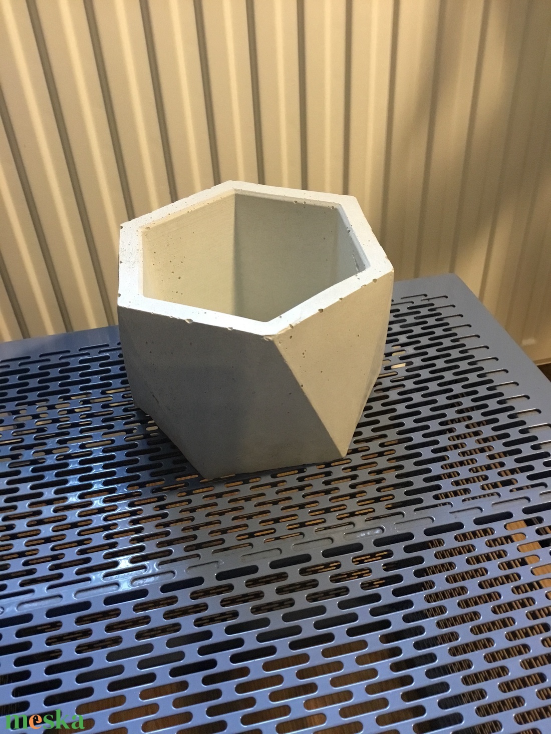 beton design kaspó - otthon & életmód - dekoráció - virágdísz és tartó - cserép & kaspó - Meska.hu beton design kaspó - otthon & életmód - dekoráció - virágdísz és tartó - cserép & kaspó - Meska.hu