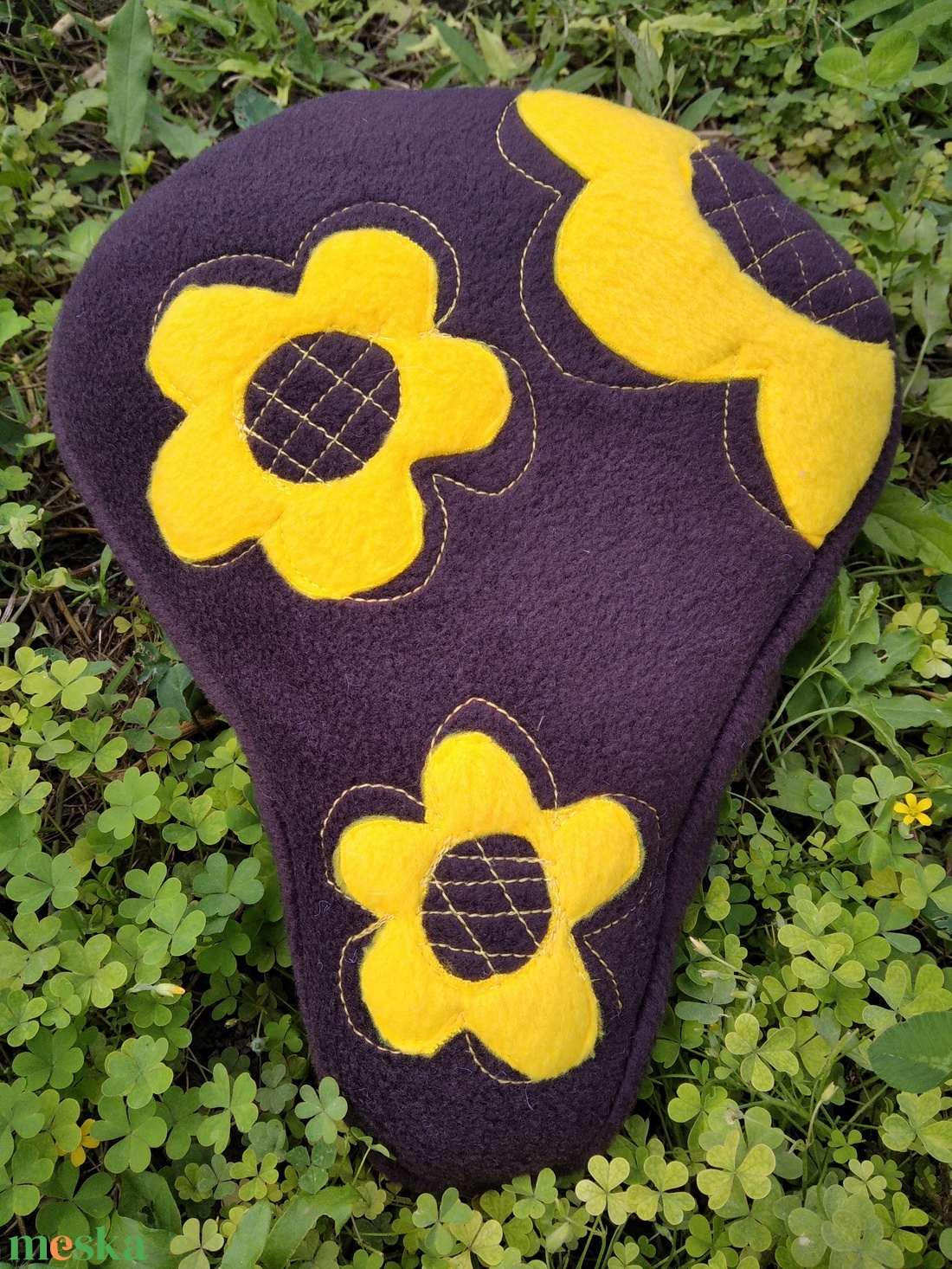 Téli kerékpár üléshuzat vízhatlan réteggel, sárga virág  - táska & tok - edzőtáskák - edzőtáskák - Meska.hu