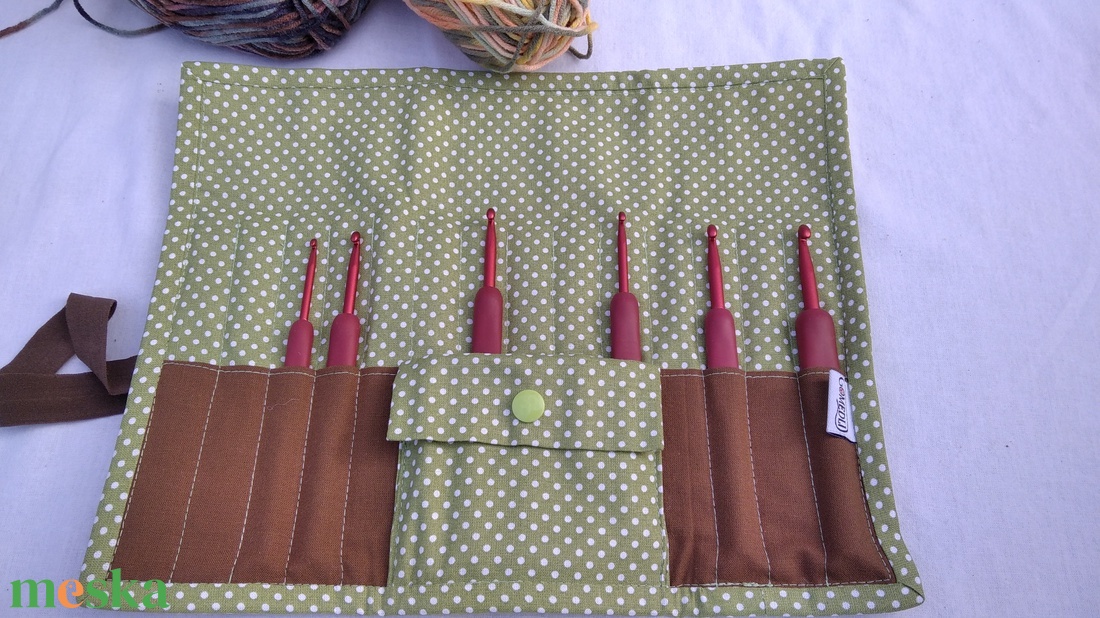 Horgolótű tartó bagoly mintával zöld - otthon & életmód - tárolás & rendszerezés - tárolókosár - Meska.hu