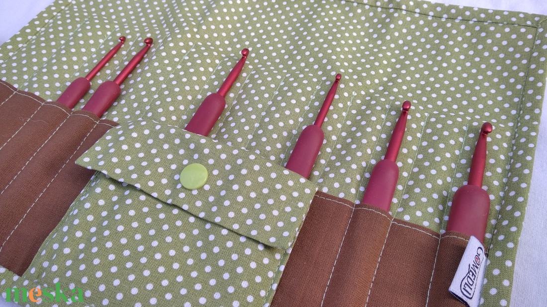 Horgolótű tartó bagoly mintával zöld - otthon & életmód - tárolás & rendszerezés - tárolókosár - Meska.hu