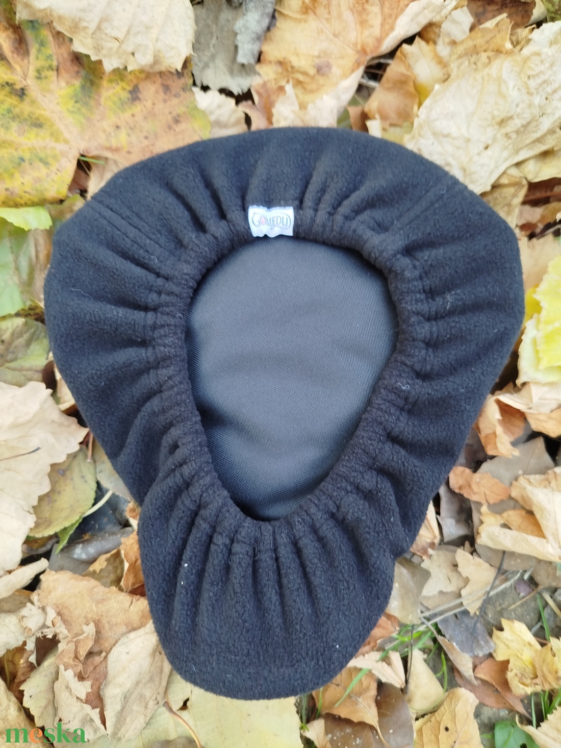 Nagy méretű téli kerékpár üléshuzat vízhatlan réteggel, vörös macska - táska & tok - edzőtáskák - edzőtáskák - Meska.hu