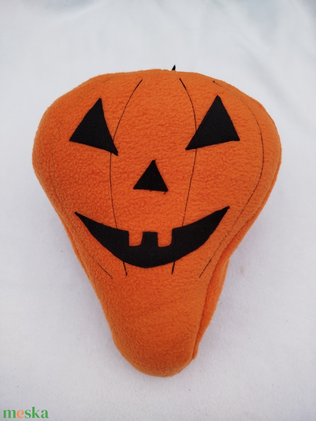Közepes méretű téli kerékpár üléshuzat vízhatlan réteggel, Halloween tök - játék & sport - sport és kikapcsolódás - kerékpározás - nyereghuzat - Meska.hu Közepes méretű téli kerékpár üléshuzat vízhatlan réteggel, Halloween tök - játék & sport - sport és kikapcsolódás - kerékpározás - nyereghuzat - Meska.hu