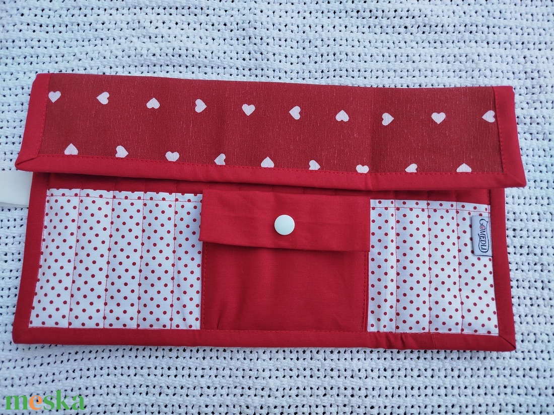 Horgolótű tartó egyedi hímzéssel - otthon & életmód - tárolás & rendszerezés - tárolókosár - Meska.hu