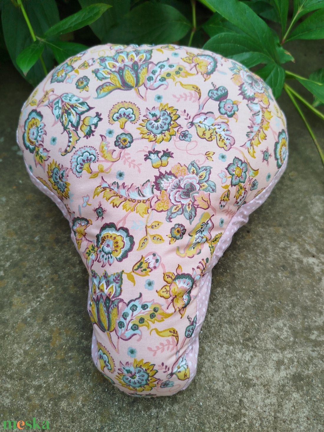 Ki-be fordítható kerékpár üléshuzat rózsaszín virág mintás  - játék & sport - sport és kikapcsolódás - kerékpározás - nyereghuzat - Meska.hu