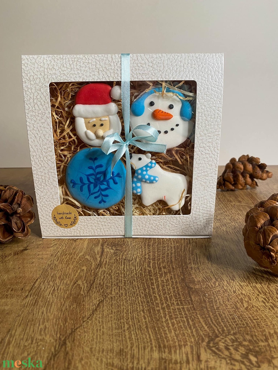 Jeges box - Mézeskalács dísz dobozban - karácsony - karácsonyi lakásdekoráció - karácsonyi lakásdíszek - Meska.hu