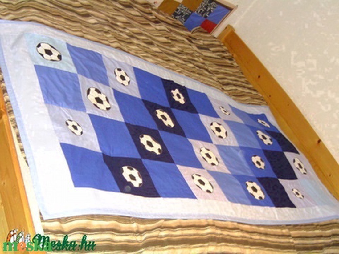 Focilabdás fiú patchwork ágytakaró  - otthon & lakás - babaszoba, gyerekszoba - babatakaró, gyerek pléd - Meska.hu