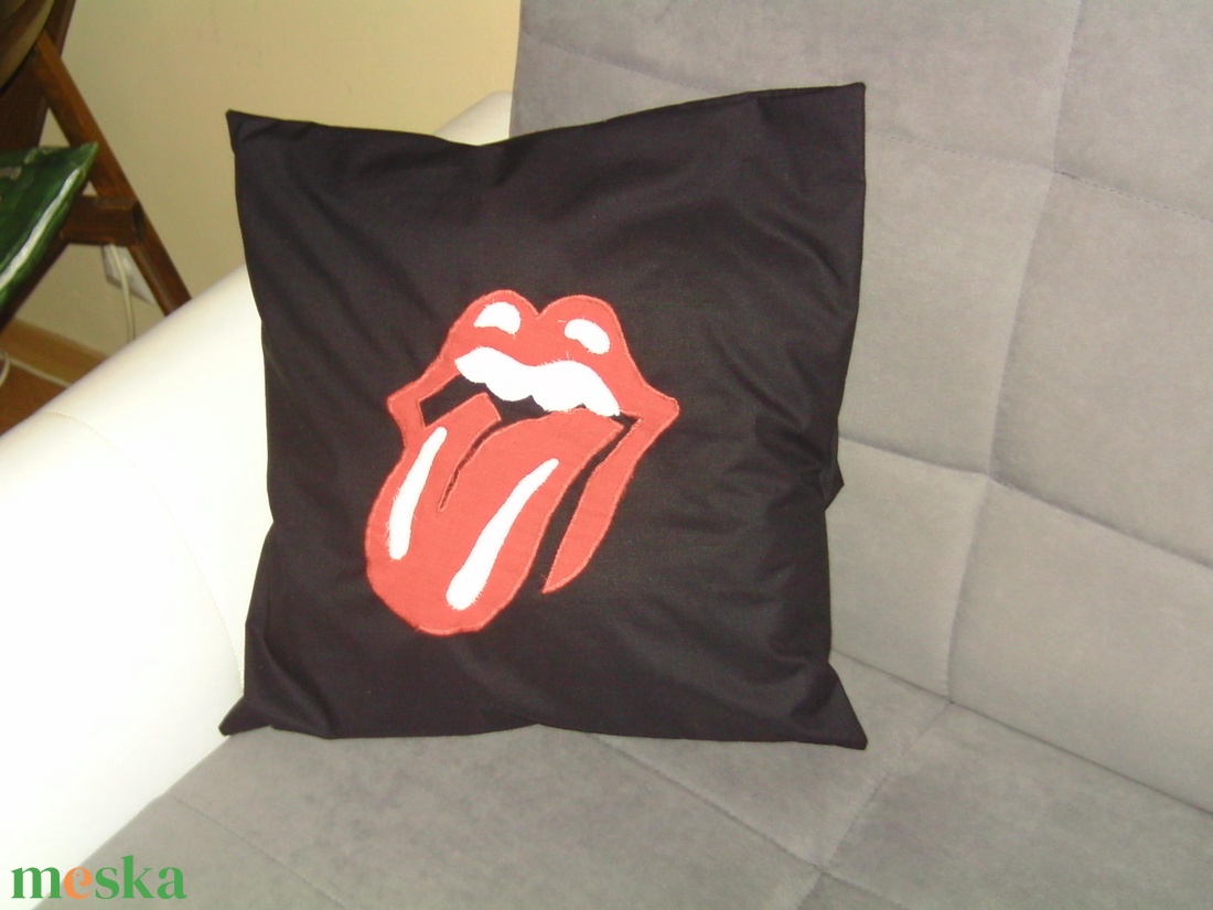 Rolling Stones párna - otthon & életmód - lakástextil - párna & párnahuzat - Meska.hu Rolling Stones párna - otthon & életmód - lakástextil - párna & párnahuzat - Meska.hu