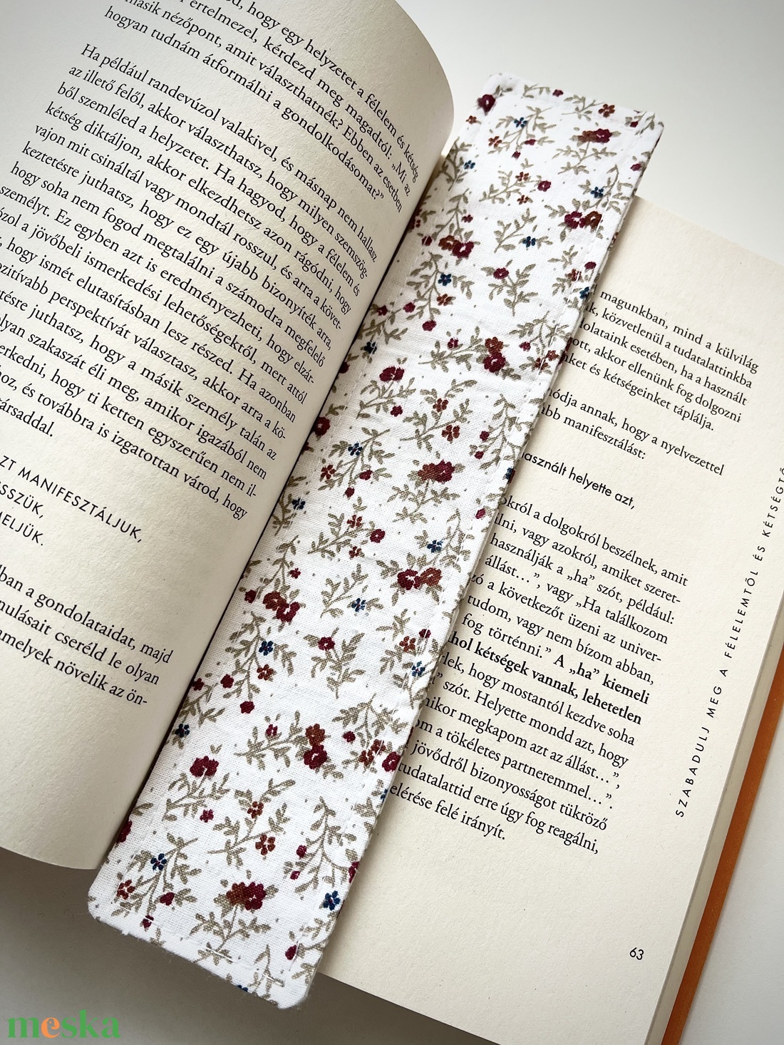 Bordó apróvirágos textil könyvjelző � 100% pamut - könyv & zene - könyvjelző - Meska.hu