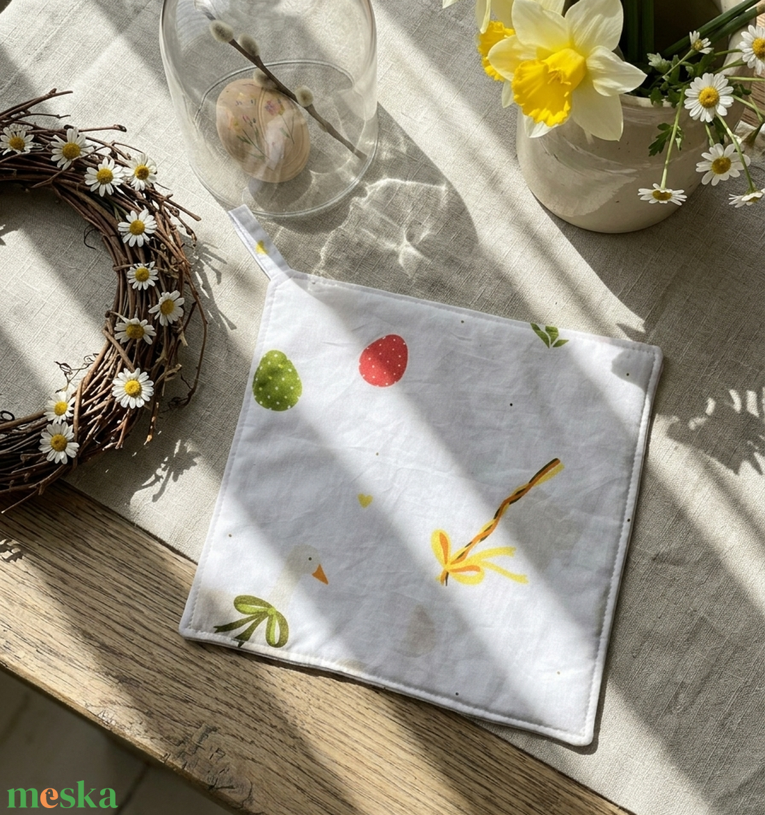 Húsvéti Vidámság � Kézzel Varrt Edényfogó Kislibás és Tojásos Mintával - otthon & életmód - konyhafelszerelés, tálalás - konyhai textil - edényfogó & edényfedő - Meska.hu