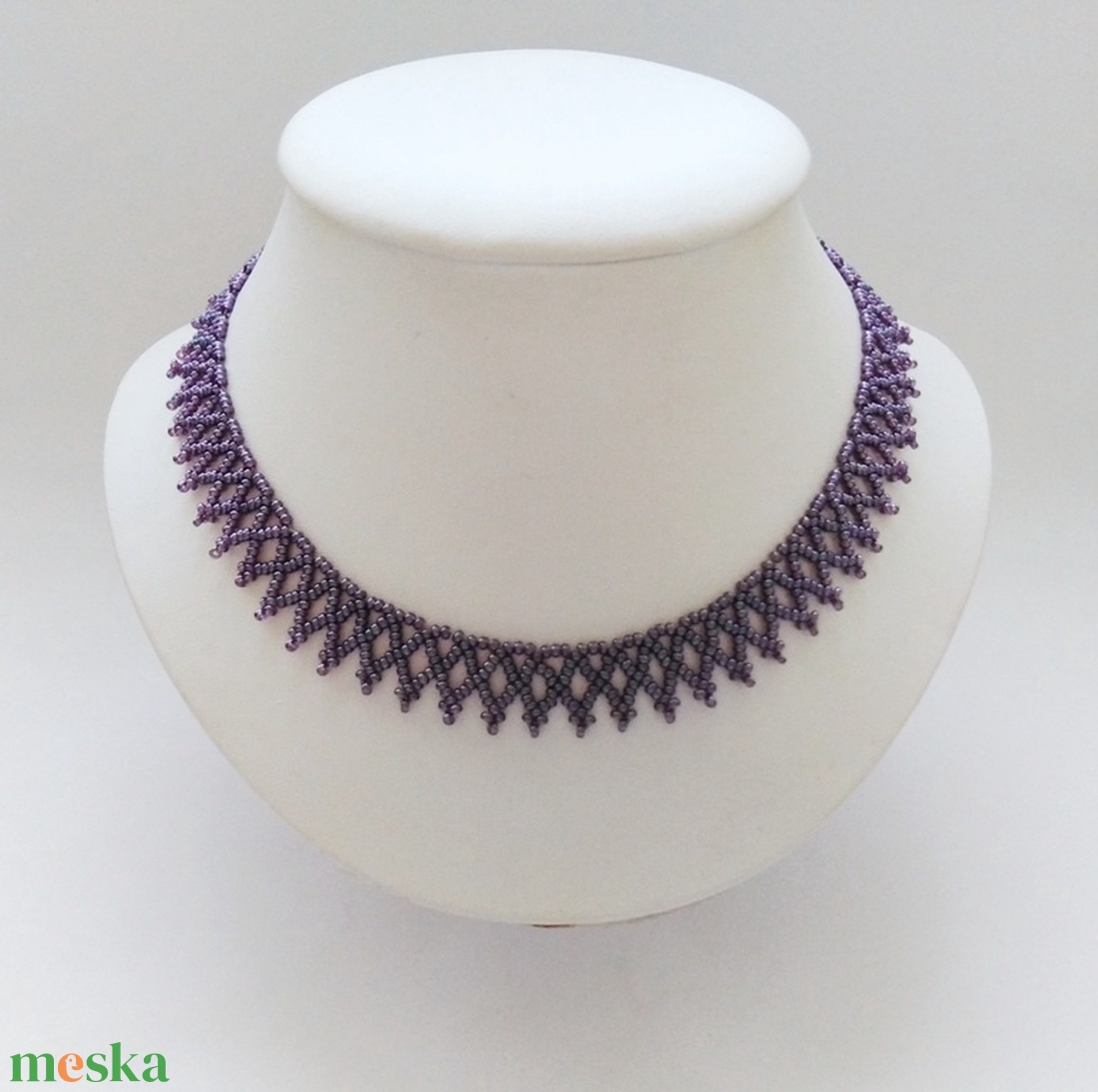 Lila kistászli - gyöngyházfényű gyöngyökből - ékszer - nyaklánc - gyöngyös nyaklánc - Meska.hu