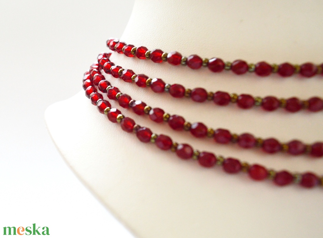 4 soros meggypiros kaláris bronzzal - 6 mm-es csiszolt üveggyöngyből - ékszer - nyaklánc - párhuzamos nyaklánc - Meska.hu