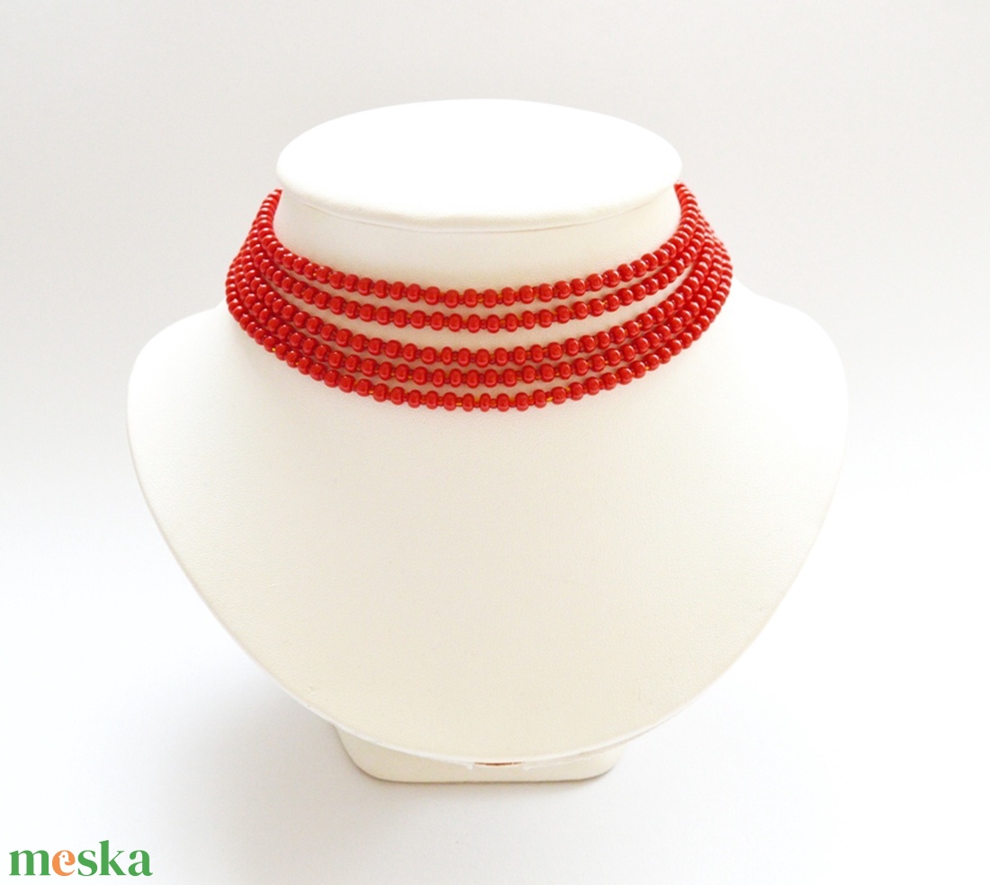 5 soros meggypiros kaláris - nagyszemű és apróbb szemű cseh kásagyöngyből - ékszer - nyaklánc - párhuzamos nyaklánc - Meska.hu