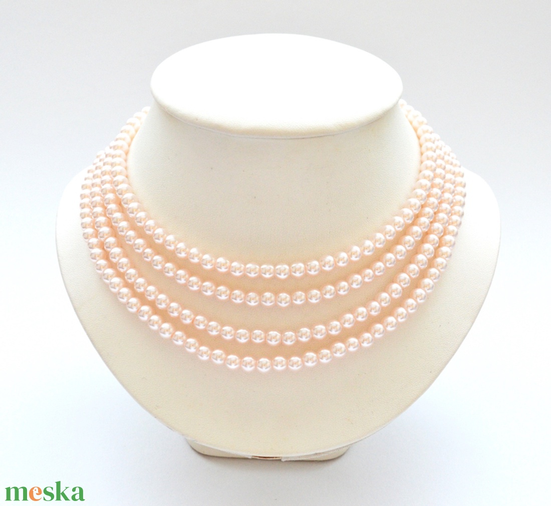 4 soros púder színű / halvány rózsaszín üvegtekla kaláris - 6 mm-es üvegtekla gyöngyből - ékszer - nyaklánc - gyöngyös nyaklánc - Meska.hu