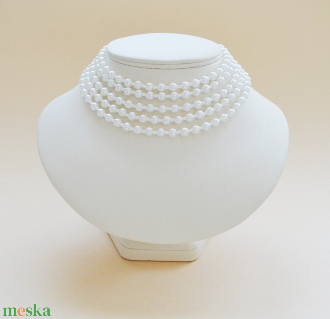 Kislánymak való méretű 5 soros fehér kaláris - 6 mm-es üvegtekla gyöngyből és apróbb szemű kásagyöngyből - ékszer - nyaklánc - párhuzamos nyaklánc - Meska.hu