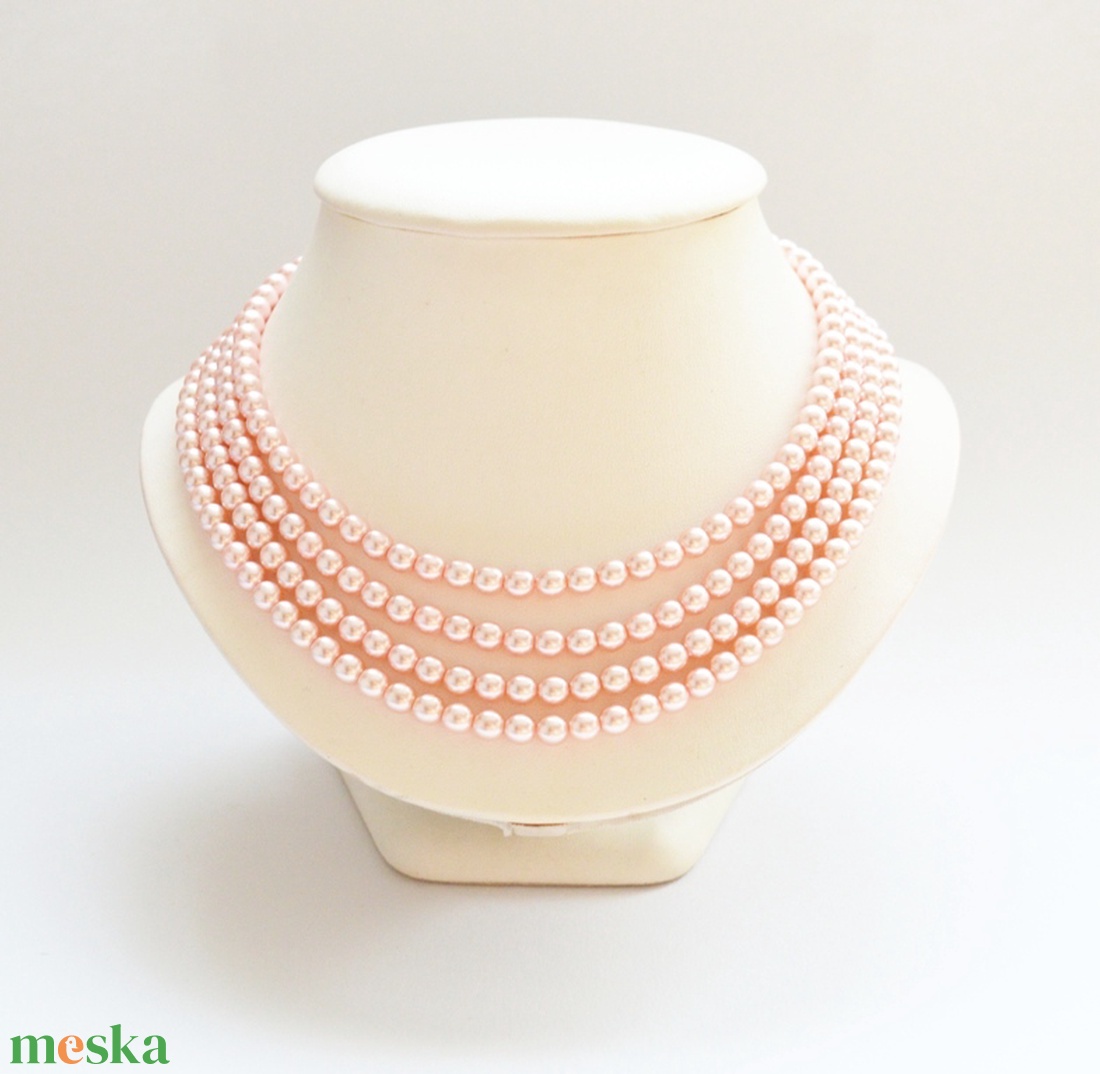 4 soros halvány rózsaszín kaláris - 6 mm-es üvegtekla gyöngyből - ékszer - nyaklánc - gyöngyös nyaklánc - Meska.hu