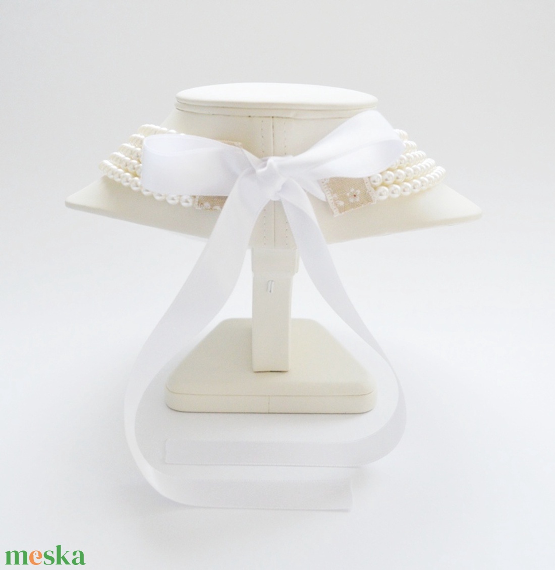 5 soros elefántcsont színű kaláris - 6 mm-es üvegtekla gyöngyből - ékszer - nyaklánc - gyöngyös nyaklánc - Meska.hu