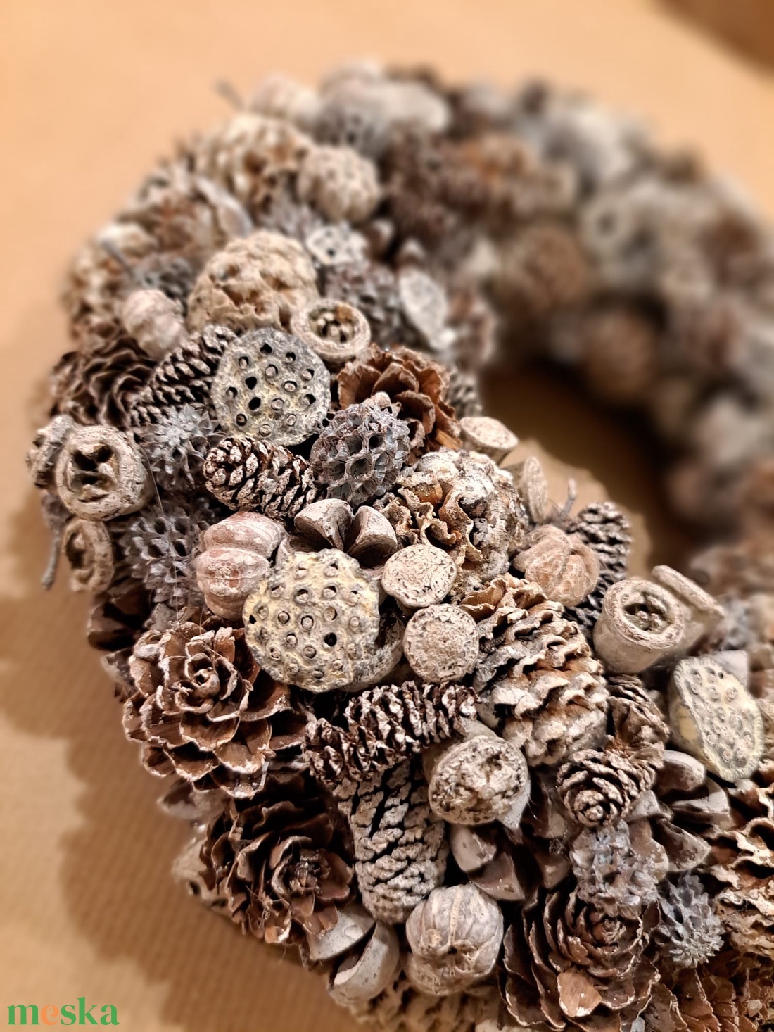 Jegesfehér kopogtató - otthon & életmód - dekoráció - ajtó- és ablak dekoráció - ajtódísz & kopogtató - Meska.hu