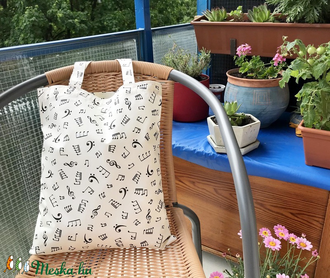 Fehér Hangjegyes Szatyor - táska & tok - bevásárlás & shopper táska - shopper, textiltáska, szatyor - Meska.hu Fehér Hangjegyes Szatyor - táska & tok - bevásárlás & shopper táska - shopper, textiltáska, szatyor - Meska.hu