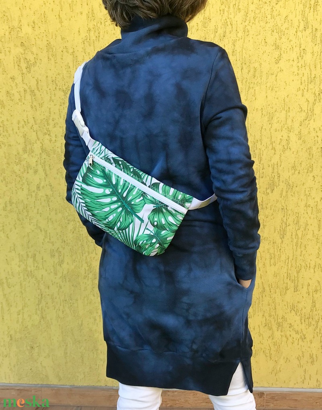 Pálmaleveles Vízálló Övtáska - táska & tok - övtáska - Meska.hu