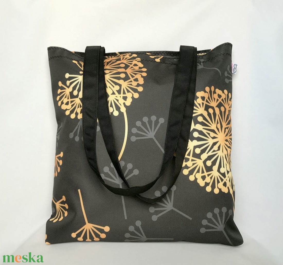 Arany Pitypang Vízlepergető Szatyor - táska & tok - bevásárlás & shopper táska - shopper, textiltáska, szatyor - Meska.hu Arany Pitypang Vízlepergető Szatyor - táska & tok - bevásárlás & shopper táska - shopper, textiltáska, szatyor - Meska.hu