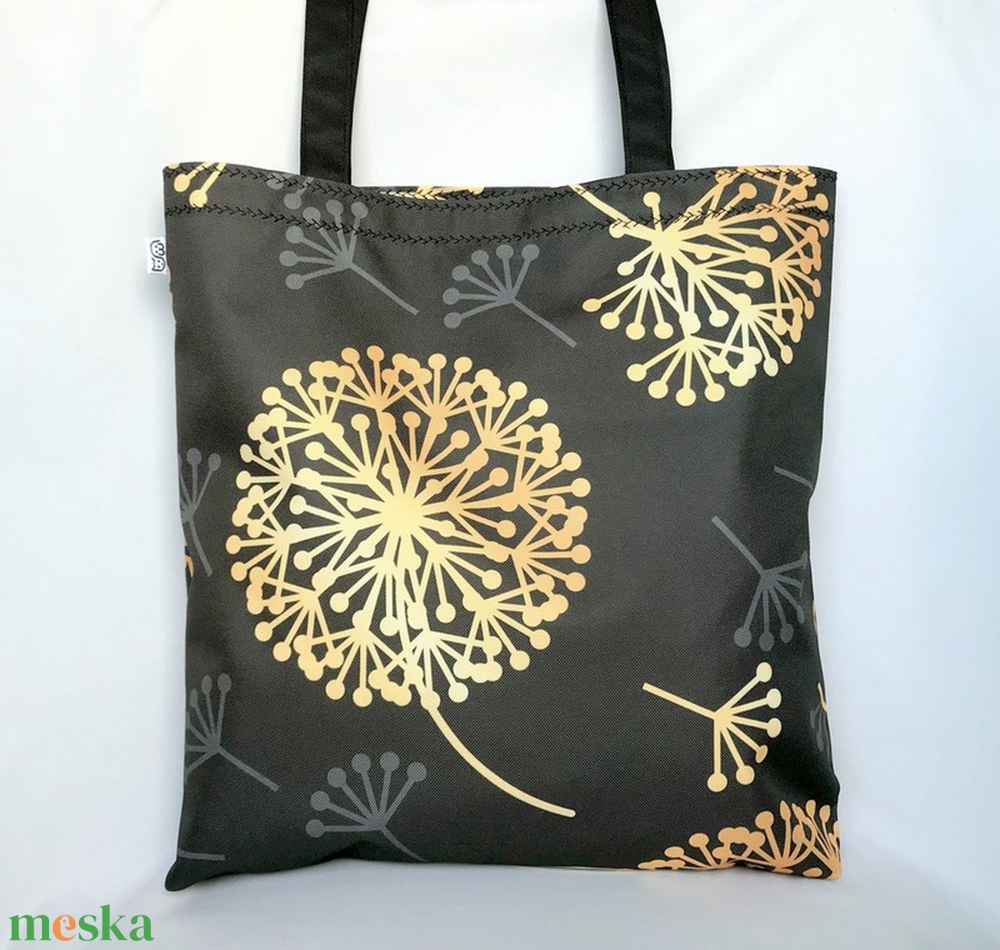 Arany Pitypang Vízlepergető Szatyor - táska & tok - bevásárlás & shopper táska - shopper, textiltáska, szatyor - Meska.hu Arany Pitypang Vízlepergető Szatyor - táska & tok - bevásárlás & shopper táska - shopper, textiltáska, szatyor - Meska.hu