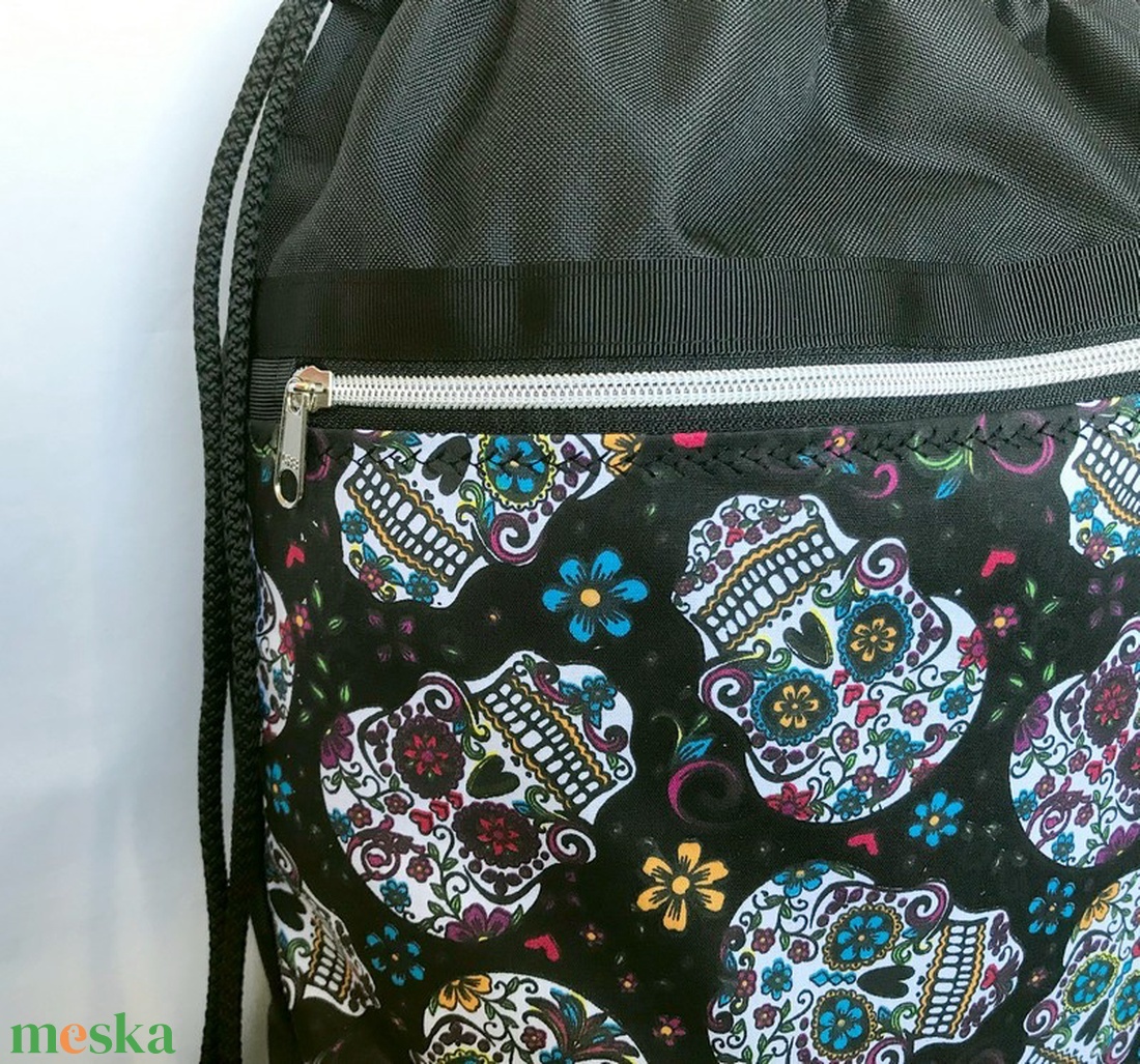 Mexikói Koponyás Vízlepergető Gym Bag Hátizsák - táska & tok - hátizsák - tornazsák, gymbag - Meska.hu Mexikói Koponyás Vízlepergető Gym Bag Hátizsák - táska & tok - hátizsák - tornazsák, gymbag - Meska.hu