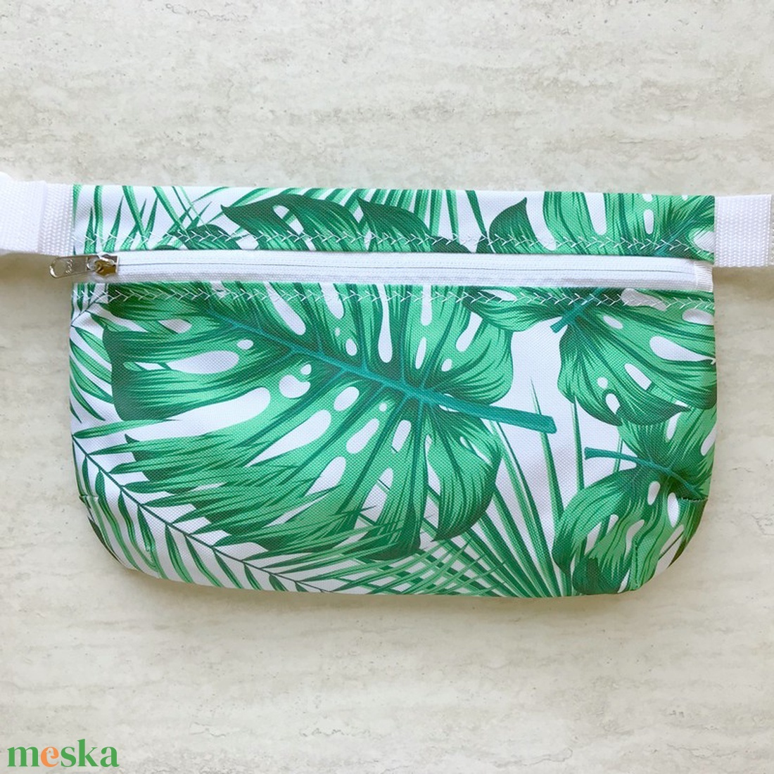 Pálmaleveles Vízálló Övtáska - táska & tok - övtáska - Meska.hu