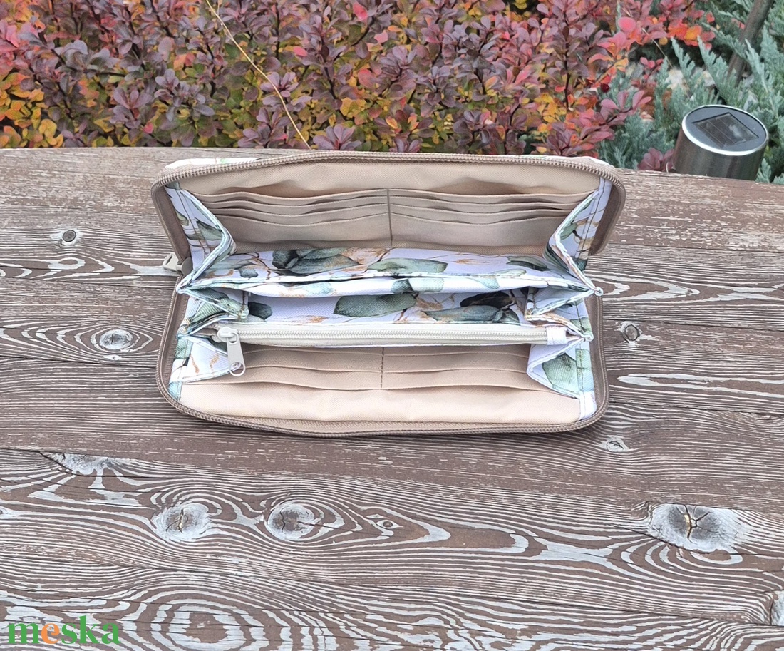 Eukaliptuszlevelek -  nagyméretű cipzáros pénztárca - táska & tok - pénztárca & más tok - pénztárca - női pénztárca - Meska.hu