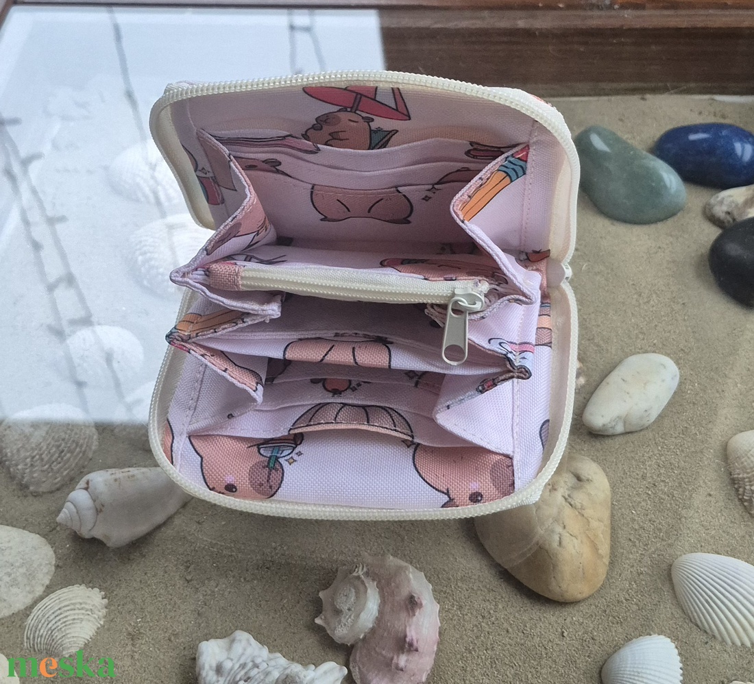 Capibarás pénztárca gyerekeknek - táska & tok - pénztárca & más tok - pénztárca - gyerek pénztárca - Meska.hu