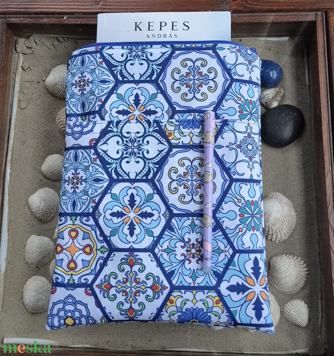 Cipzáras könyvtok gyöngyvászonból - könyv & zene - könyvtok - Meska.hu