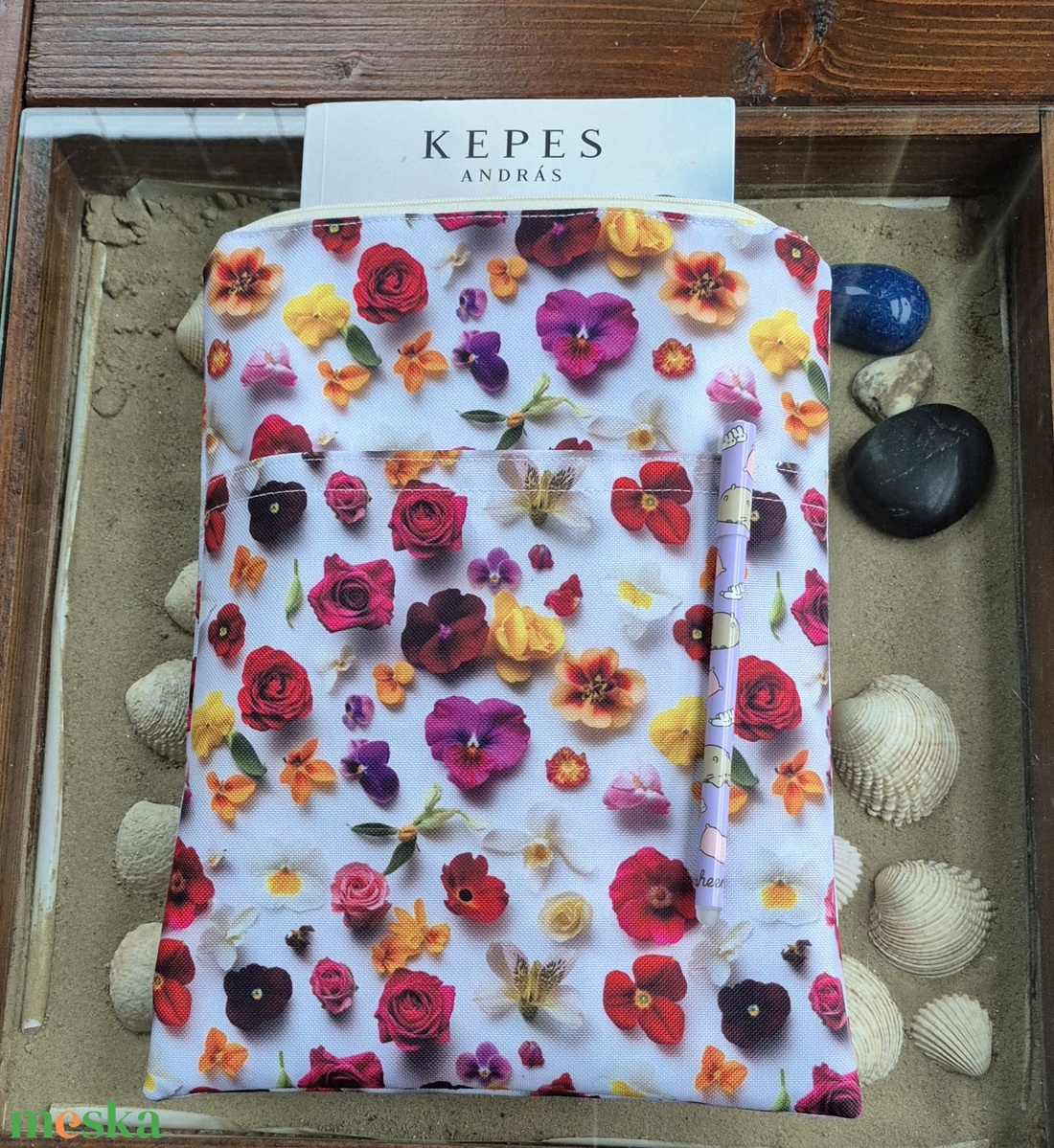 Cipzáras könyvtok gyöngyvászonból - könyv & zene - könyvtok - Meska.hu