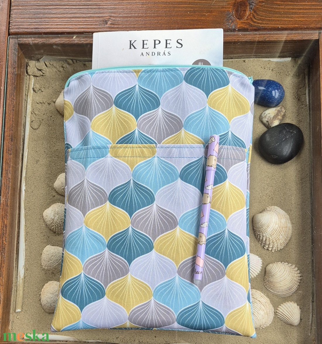 Cipzáras könyvtok gyöngyvászonból - könyv & zene - könyvtok - Meska.hu