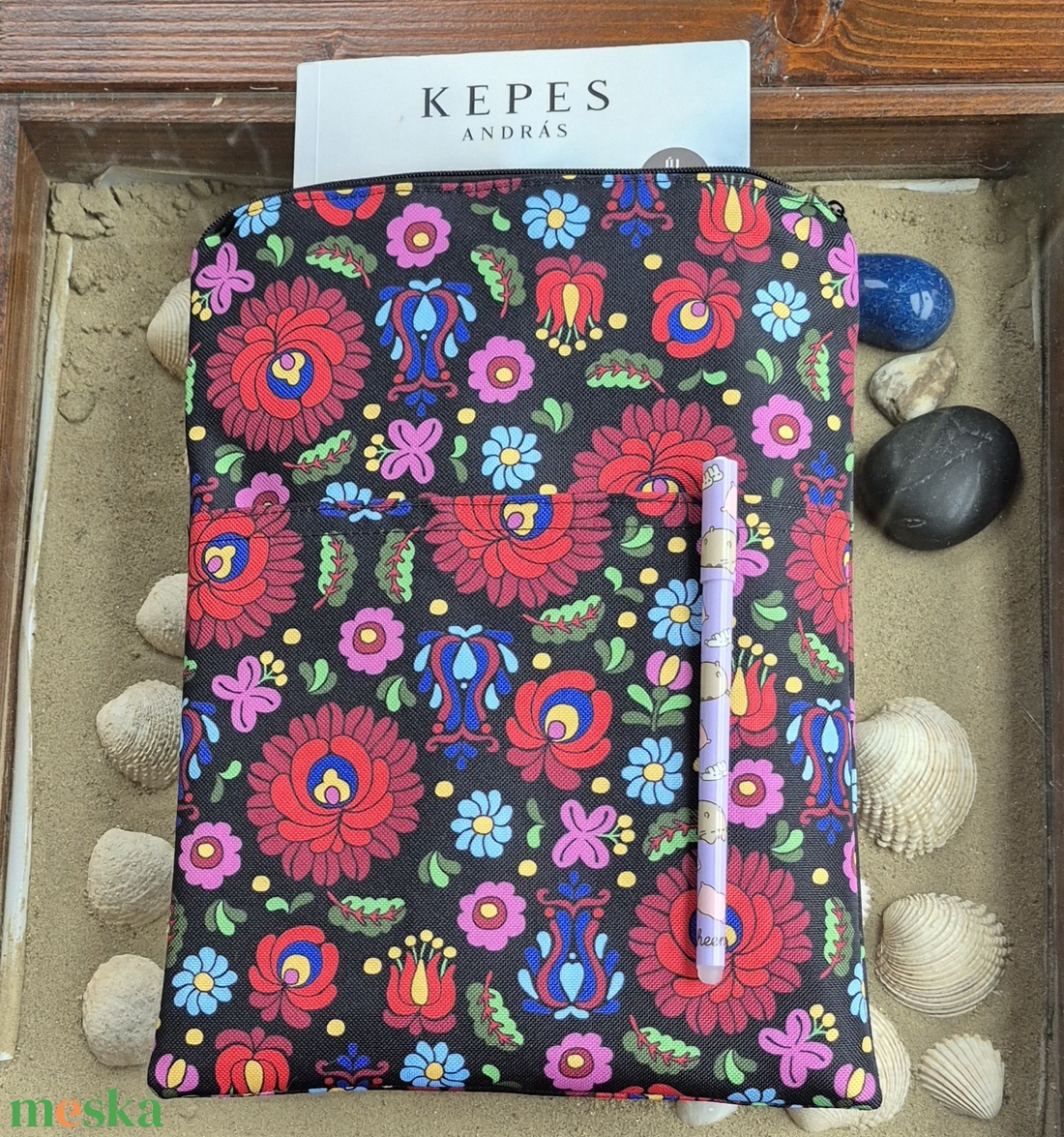 Cipzáras könyvtok gyöngyvászonból - könyv & zene - könyvtok - Meska.hu