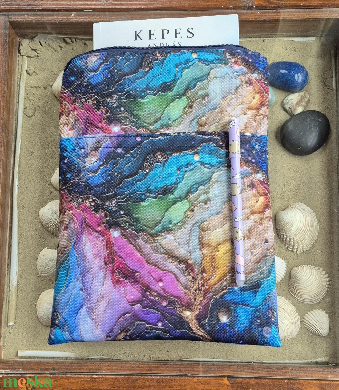 Cipzáras könyvtok gyöngyvászonból - könyv & zene - könyvtok - Meska.hu