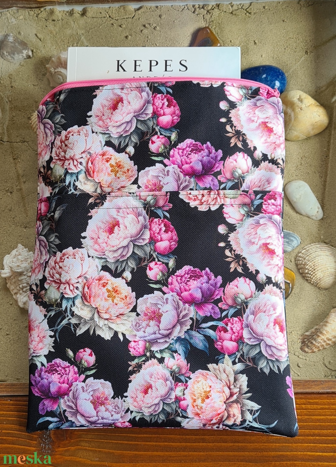 Cipzáras könyvtok gyöngyvászonból - könyv & zene - könyvtok - Meska.hu