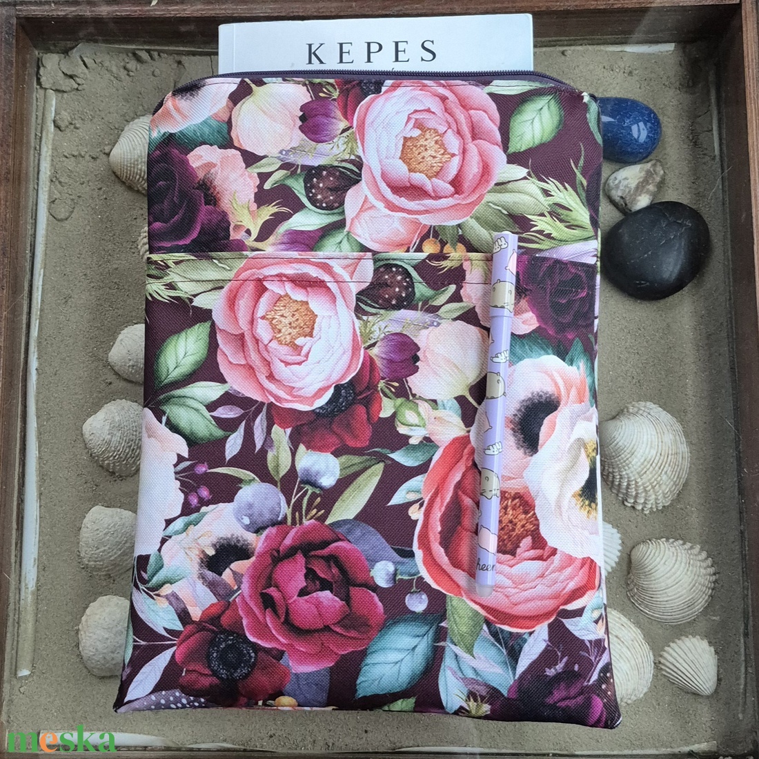 Cipzáras könyvtok gyöngyvászonból - könyv & zene - könyvtok - Meska.hu