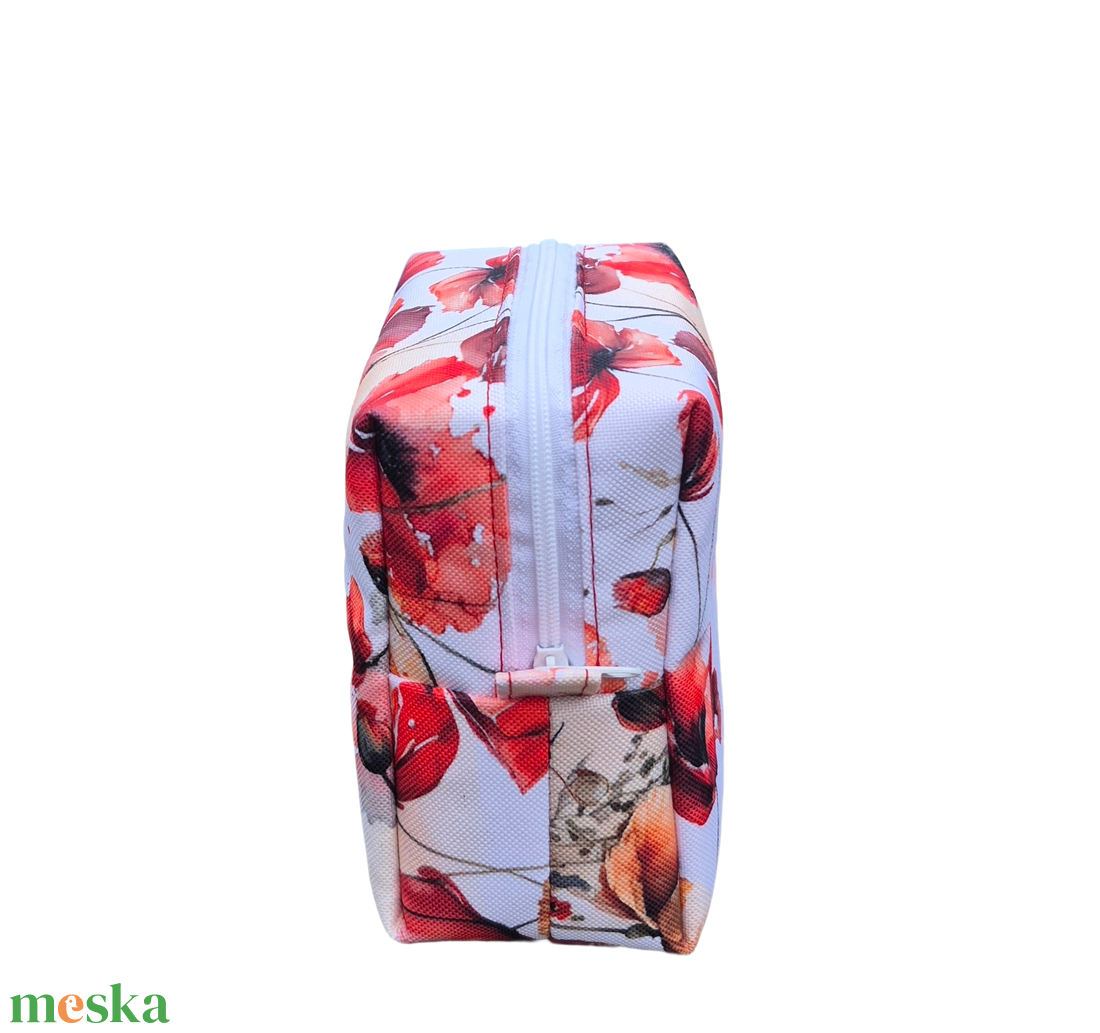 Boxy női egészségügyi tartó - táska & tok - neszesszer - Meska.hu