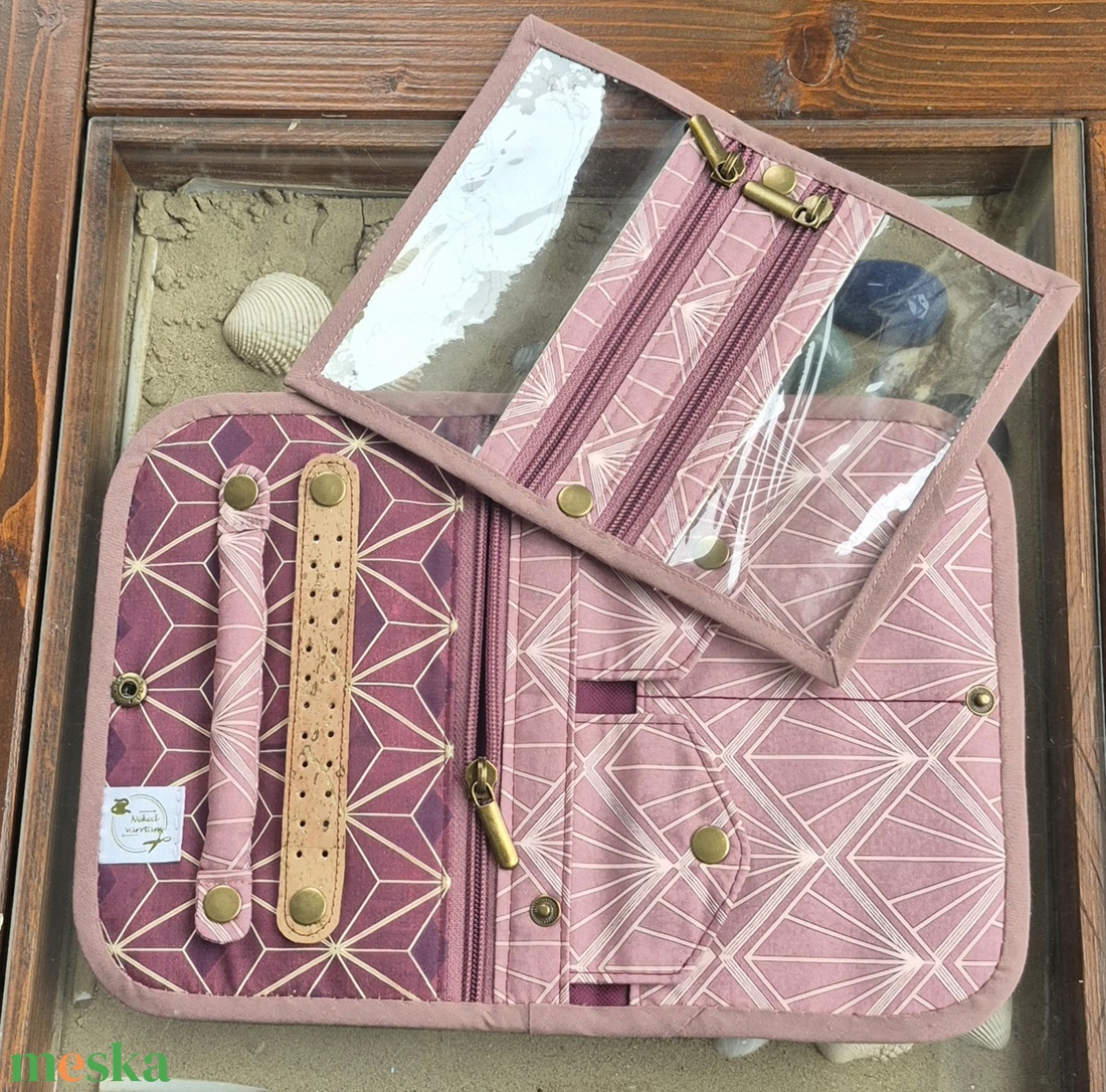 Bordó geometria - ékszertartó utazós neszeszer - táska & tok - neszesszer - Meska.hu