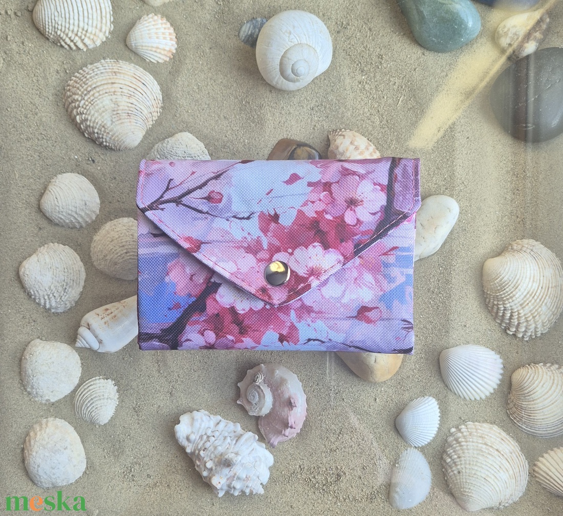 Kisméretű női pénztárca gyöngyvászonból - táska & tok - pénztárca & más tok - pénztárca - női pénztárca - Meska.hu