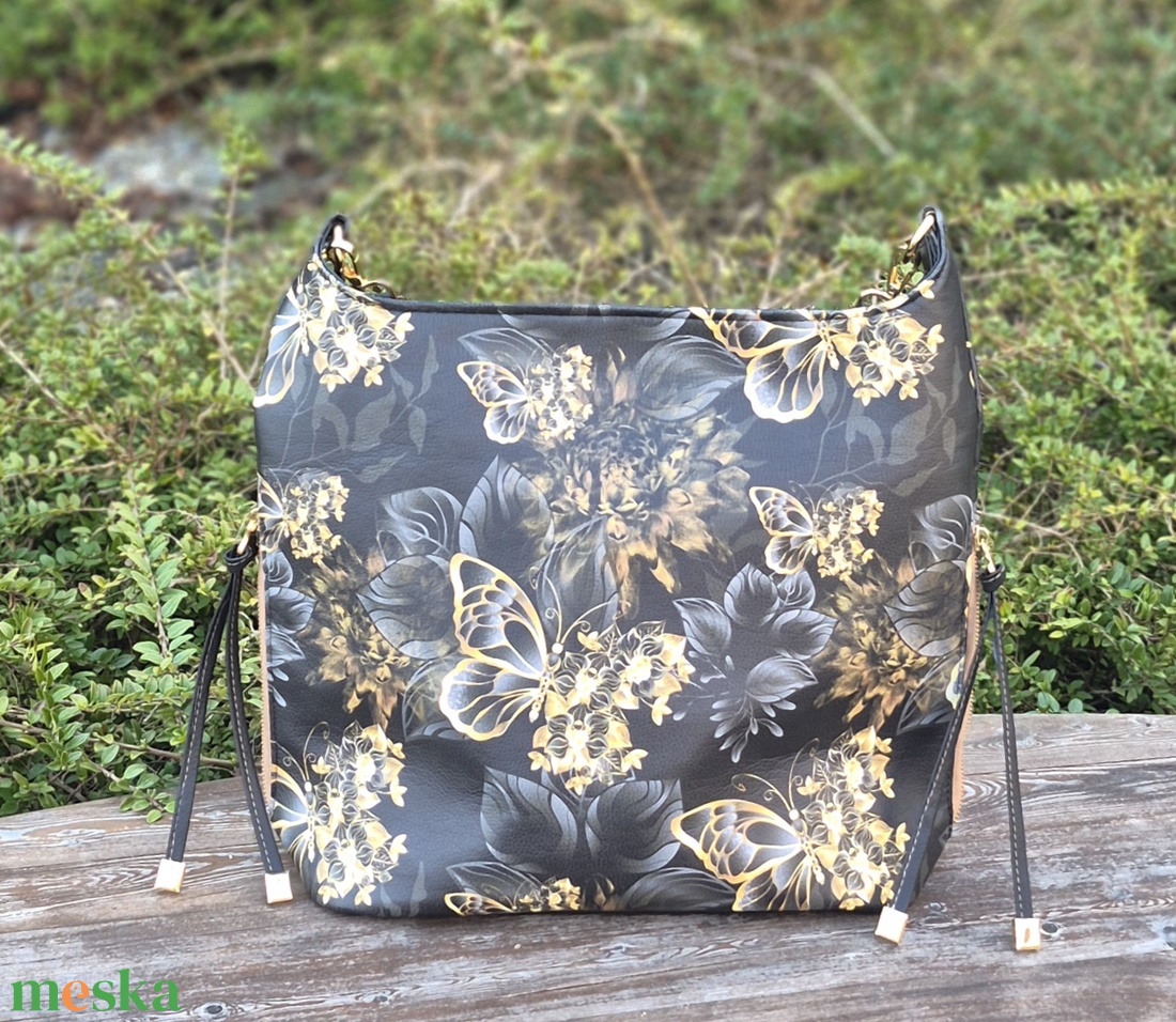 Bestie kézitáska - táska & tok - kézitáska & válltáska - válltáska - Meska.hu