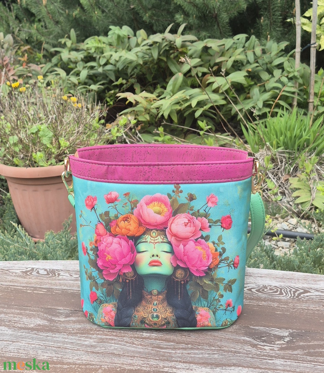 Classica - női válltáska - táska & tok - kézitáska & válltáska - válltáska - Meska.hu