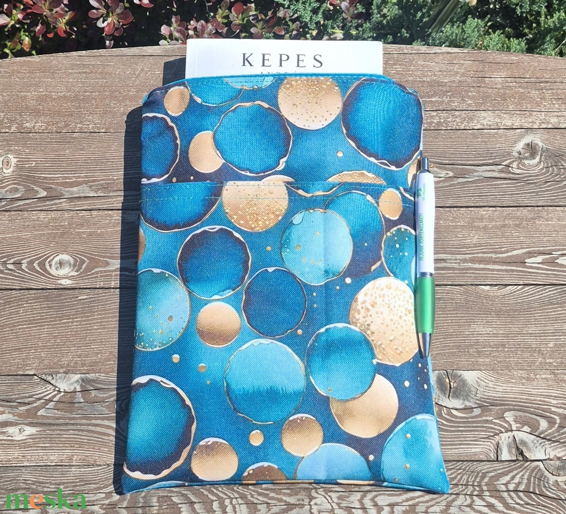Cipzáras könyvtok gyöngyvászonból - könyv & zene - könyvtok - Meska.hu